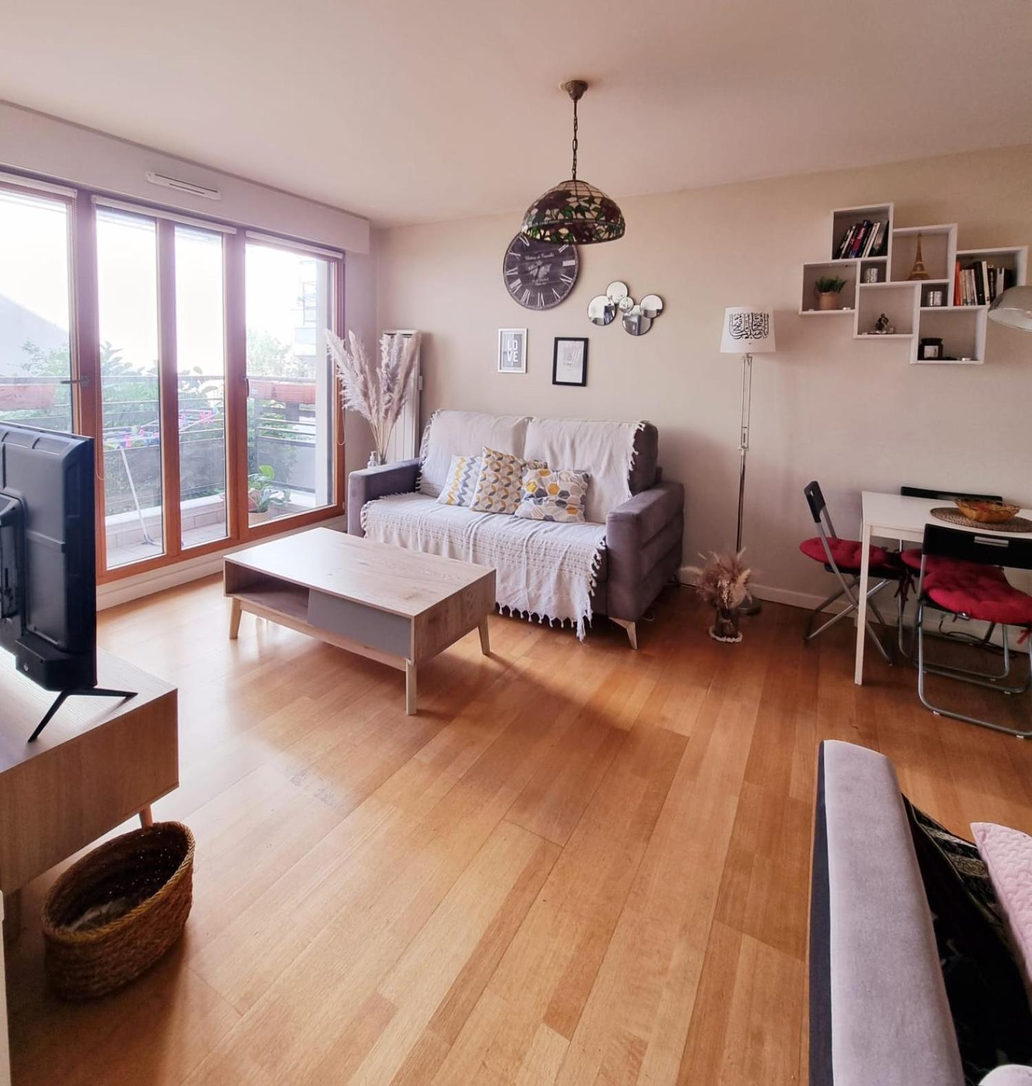 Appart Tour Eiffel Pour 4 Personnes Apartment Paris Exterior photo